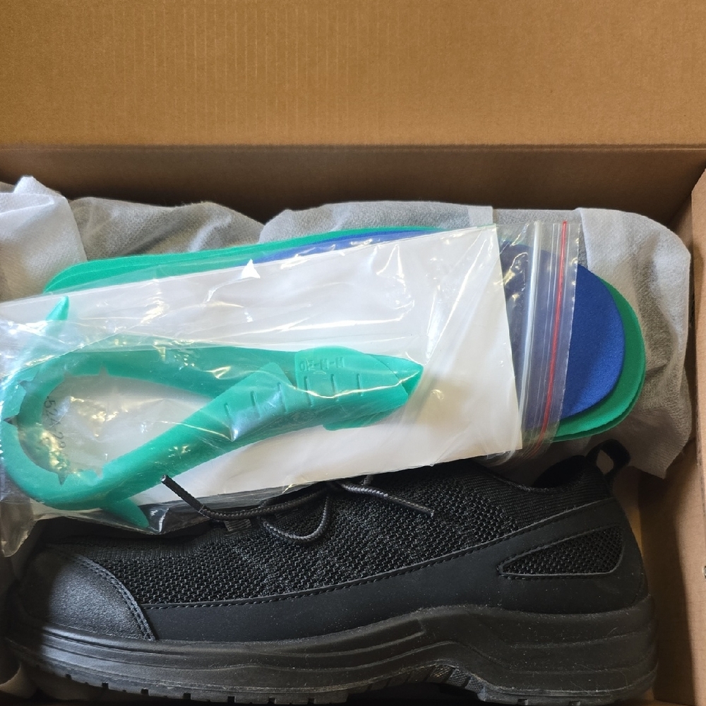 Black Steel Toe Safety Shoes with Insoles